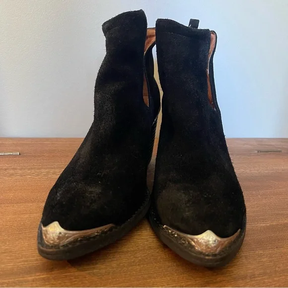 Jeffrey Campbell Cromwell Black Suede Western Ankle Boots 7.5 - Picture 2 of 6